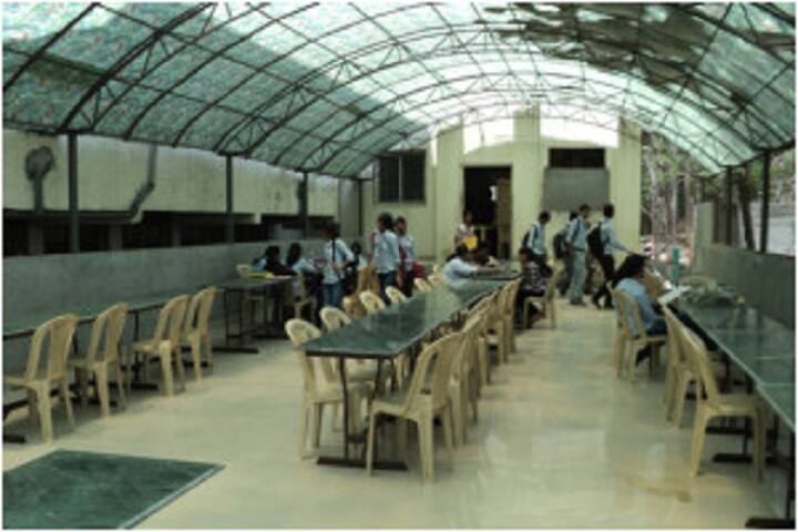 cafeteria